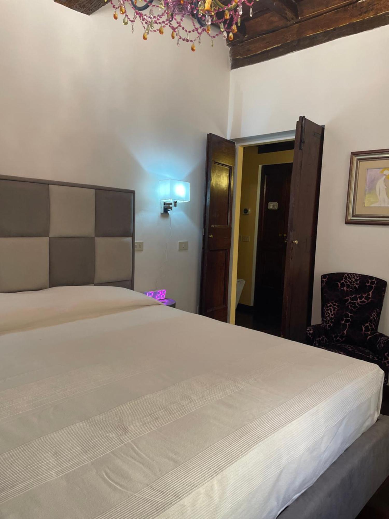 Giglio Apartment Navona โรม ภายนอก รูปภาพ